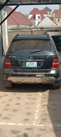 A picture of Neatly used Mercedes ML500 for sale