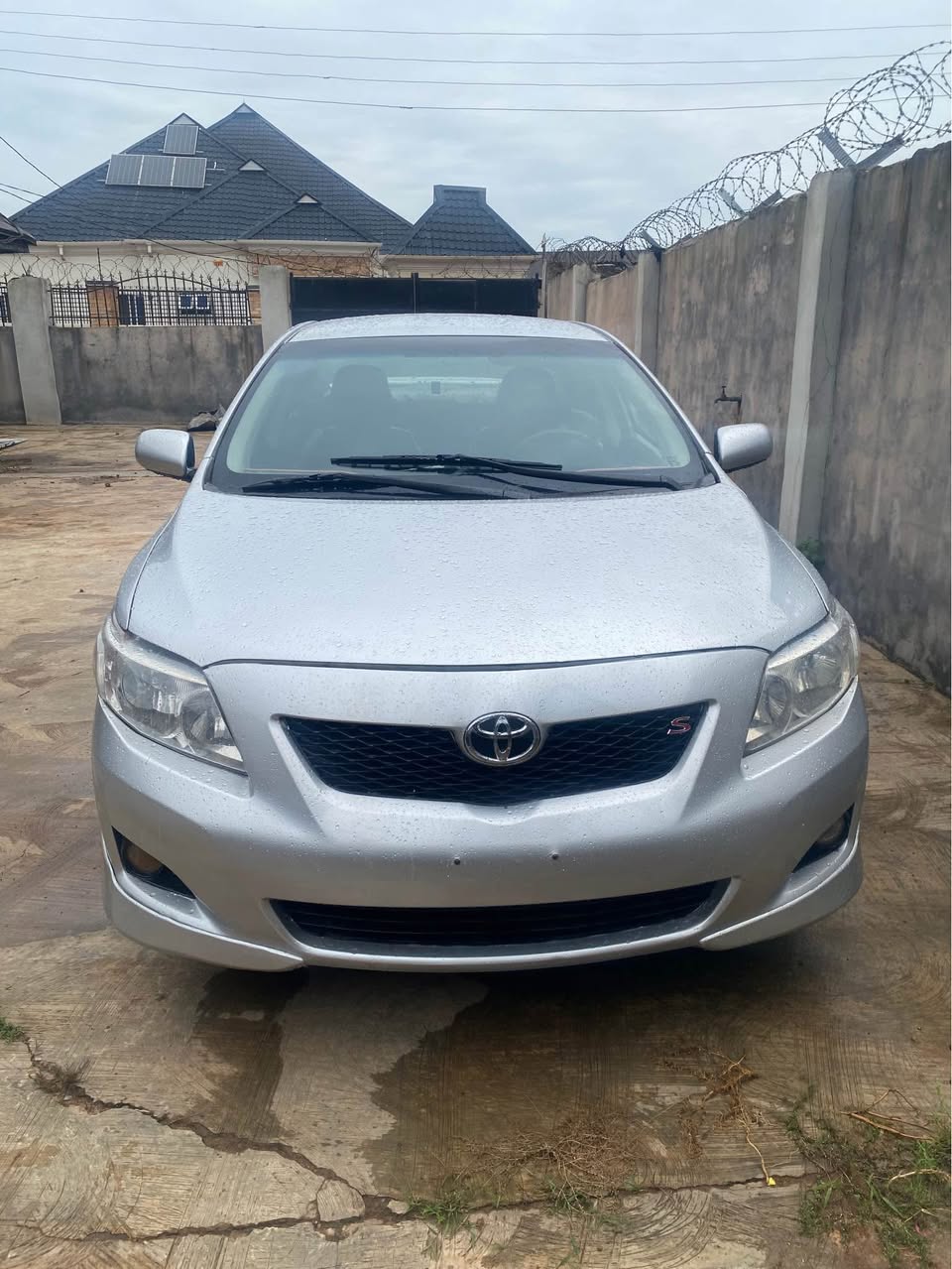 A picture of Corolla 2010