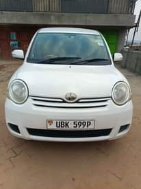 A picture of Sienta Ubk