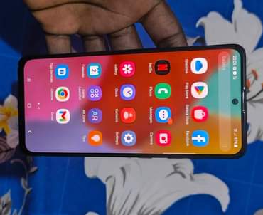 A picture of Samsung galaxy a51 128gb