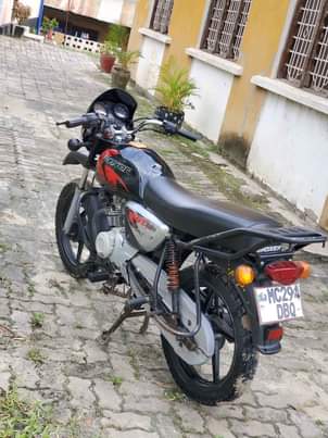 A picture of Nauza pkpk boxer cc125 kal sna bei m1 300 000