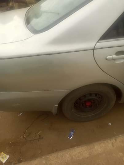 A picture of Toyota Camry 06 for sale