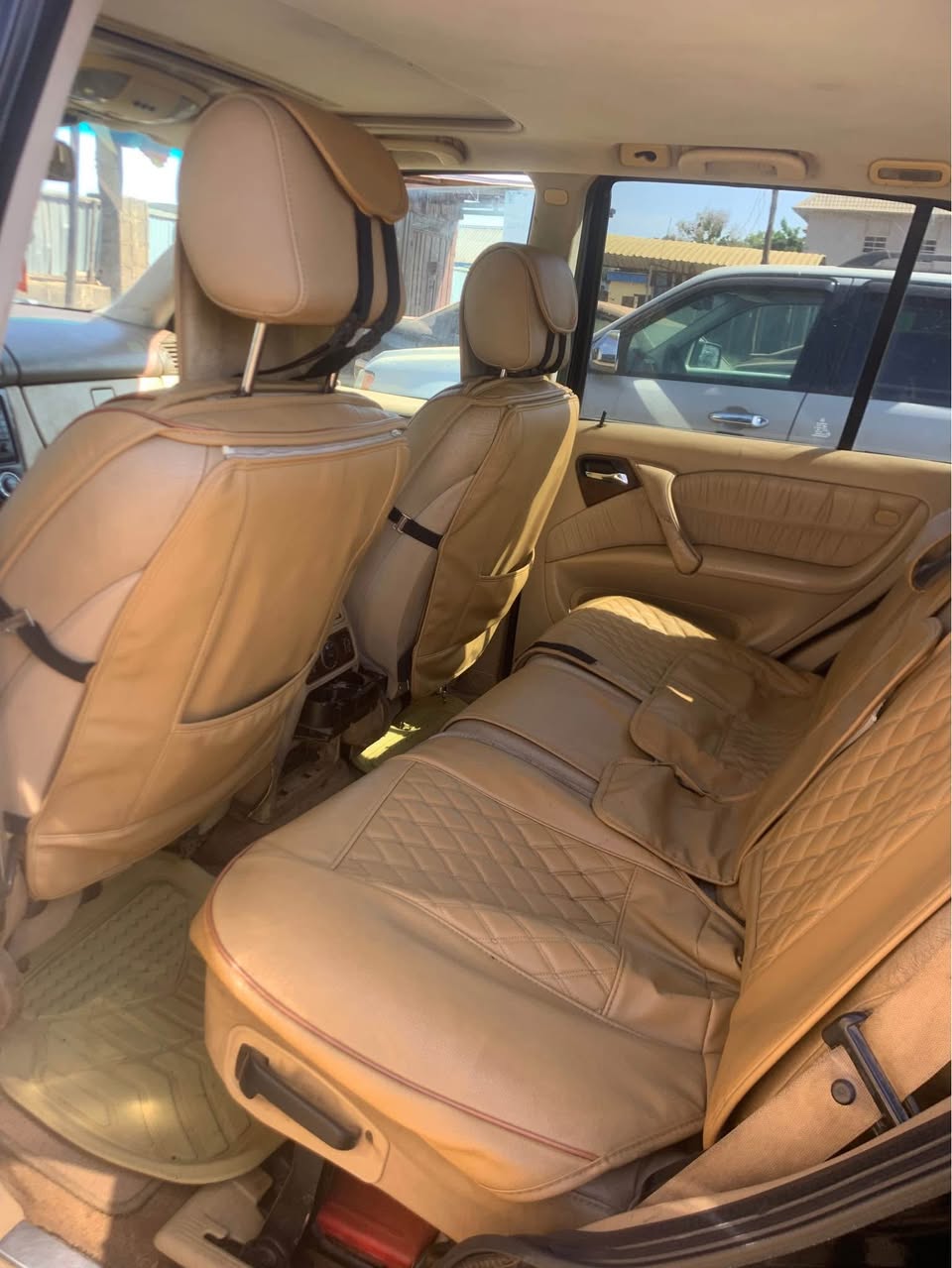 A picture of MERCEDES BENZ ML320