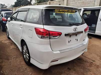 A picture of TOYOTA WISH 24OKM SPEED