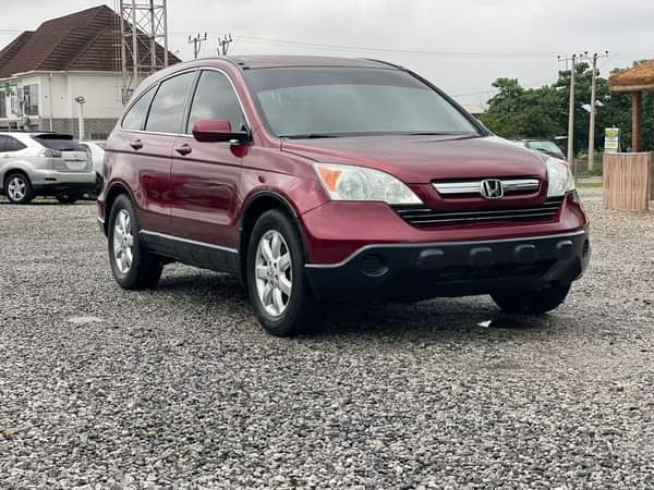 A picture of Slightly used Unregistered 2008 Honda CRV 4.8m net price Abuja