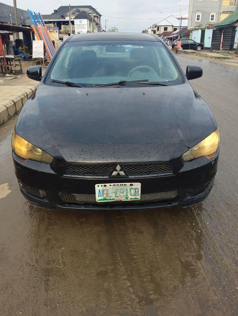A picture of Mitsubishi LANCER 2012 na first body D engine sound Gear