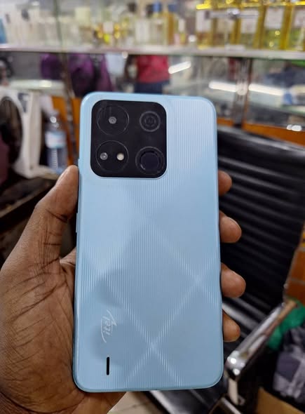 A picture of Itel A04 32gb