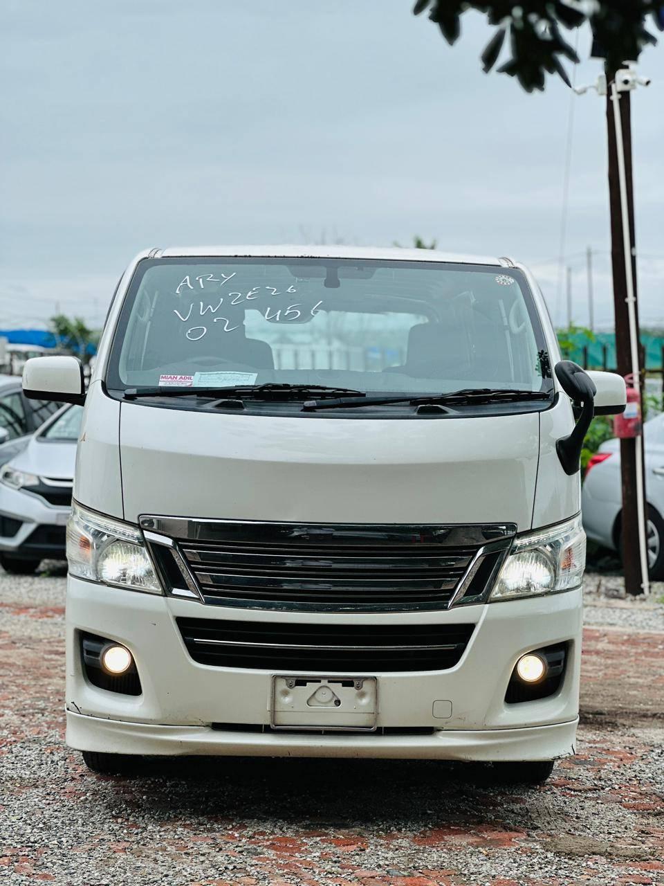 nissan nv350