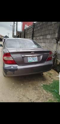 A picture of Toyota Camry 04