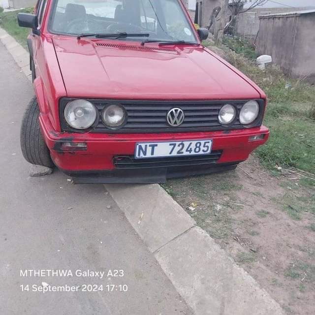 Vusie N.