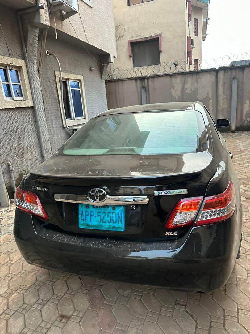 A picture of Toyota Camry Spider 