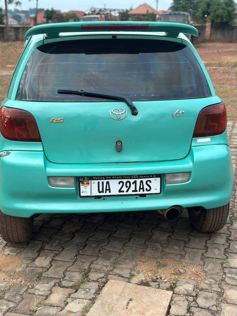 A picture of Car seller