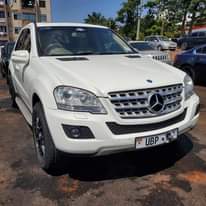 A picture of ML350 2008 67M