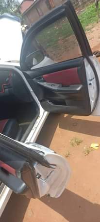 A picture of Toyota Corolla 2004
