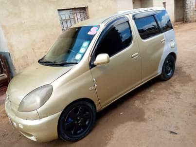 used toyota funcargo