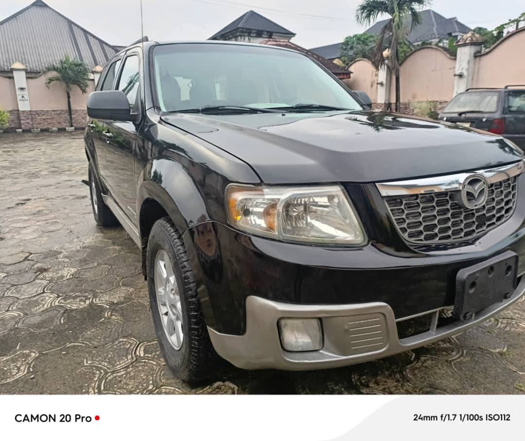 A picture of 2008 Mazda Tribute