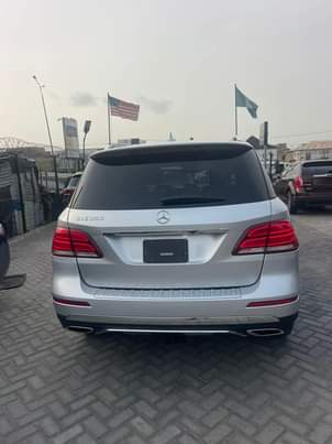 A picture of Gle 350 full option