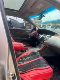 A picture of Neatly used Toyota Avalon