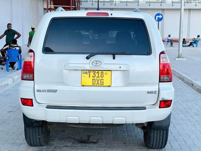 A picture of TOYOTA HILUX SURF NEW