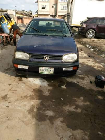 A picture of 2004 Golf Golf