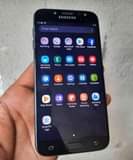 A picture of Samsung J7 pro