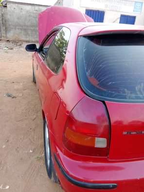 A picture of Honda civic fish eye with a very sound engine going