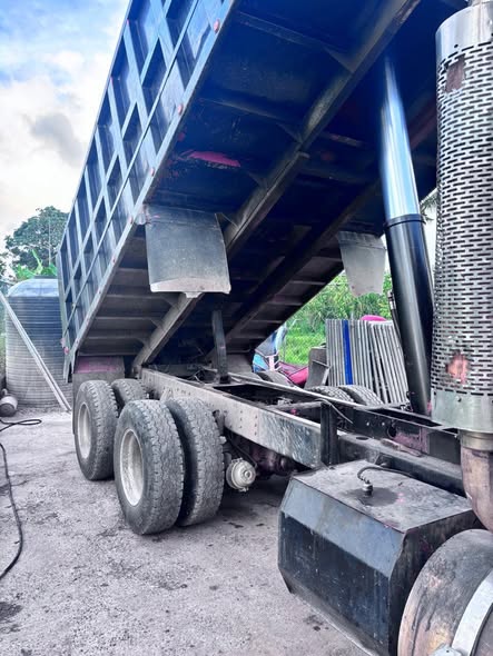 trucks