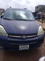 A picture of registered Toyota sienna