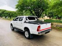 used toyota hilux