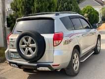 A picture of Super sharp Few months used Belgium standard Toyota RAV4 2008
