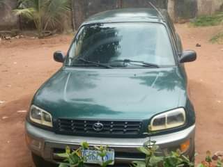 A picture of sound RAV4 for sale in an affordable price