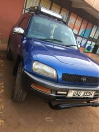 A picture of Rav 4 short on sale 10M 0757270290