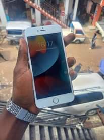 A picture of iPhone 6S Plus