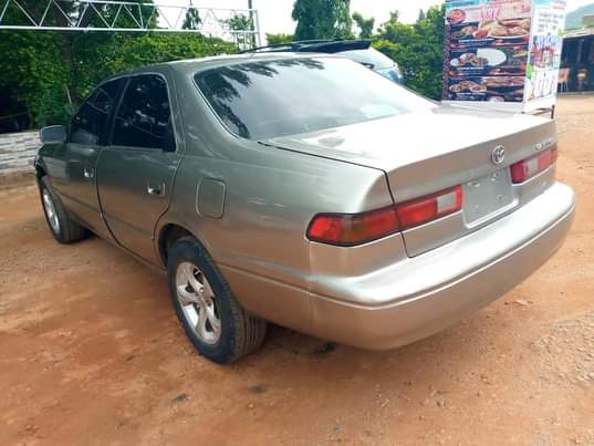 A picture of Toyota Camry pencil light for sale