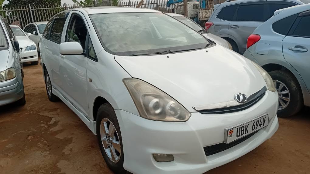 A picture of Toyota wish