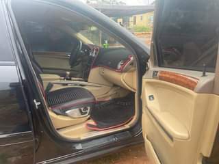 A picture of Mercedes Benz