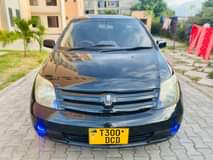 A picture of TOYOTA IST DCD Year 2004 Engine 2nz Cc 1290 Bei