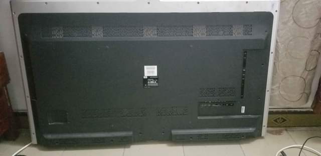 A picture of 55 TCL TV Smart Box
