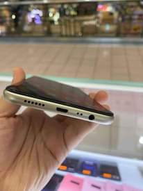 A picture of Oppo A7 faulty back camera