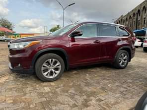 A picture of 2015 Toyota Highlander XLE foreign 38M ABUJA DEAL 08132662602