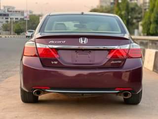 A picture of Owner is back from journey Super Sharp Registered 2014 HONDA