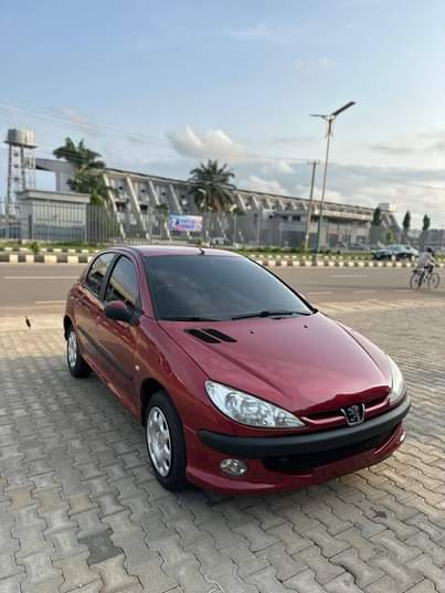 A picture of QUICK SALE EXTREMELY CLEAN USED 209 MANUAL TRANSMISSION 2003 MODEL