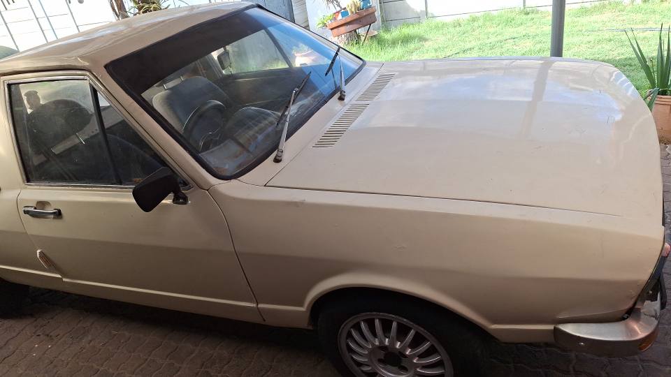 1975 Cars