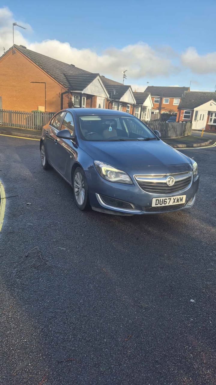 vauxhall insignia