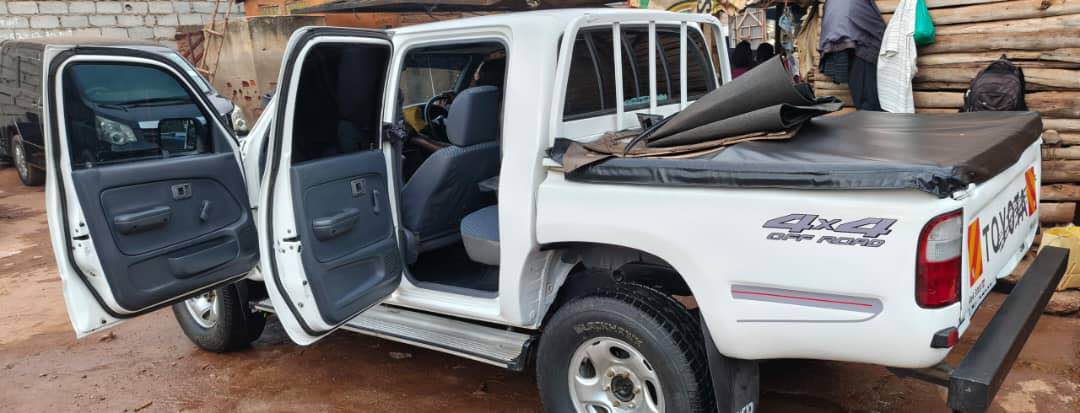 A picture of Toyota Hilux for sale 50m