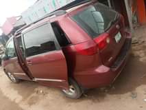 A picture of Toyota Sienna available