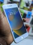 A picture of iPhone 8plain Gb64 BH 98 FINGERPRINT True tone Official