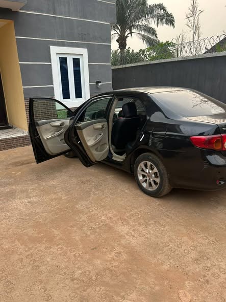 A picture of Highest grade Toyota Corolla 08 for sale everything working perfectly
