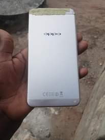 A picture of Oppo f1s Gb64 Ram4