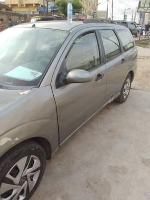 A picture of 2005 Ford Focus Vzyw